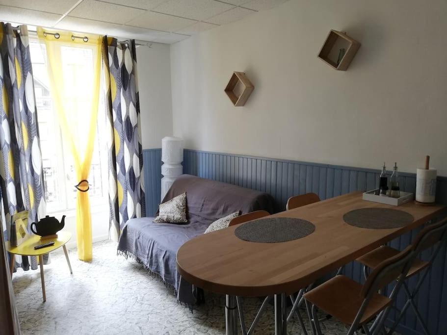 Le Nid Douillet Univers Linge Fourni 拉布尔布勒 外观 照片